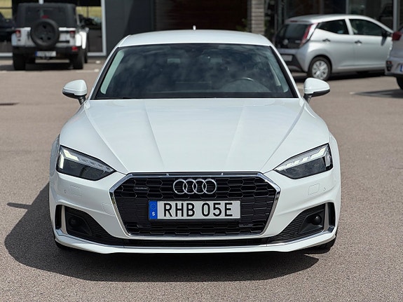 Audi A5 3 of 5