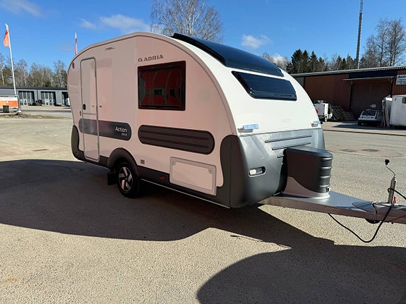 Vi köper din husvagn/husbil i hela landet oavsett märke 2 of 2