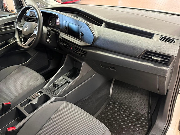 Volkswagen Caddy Maxi 19 of 25