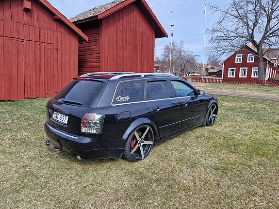 Audi A4 4 of 5