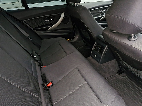 BMW 316 8 of 15
