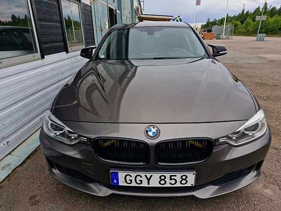 BMW 316 15 of 15