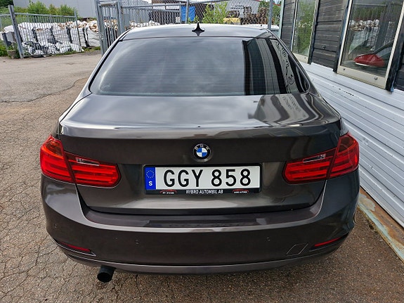 BMW 316 14 of 15