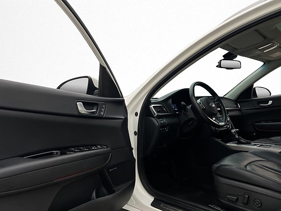 Kia Optima 11 of 30