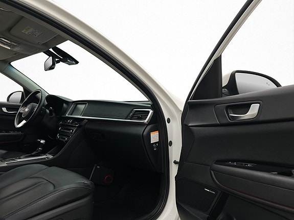 Kia Optima 28 of 30