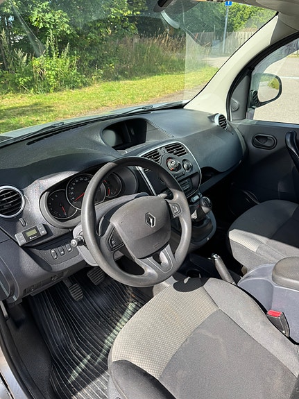 Renault Kangoo Express 9 of 14
