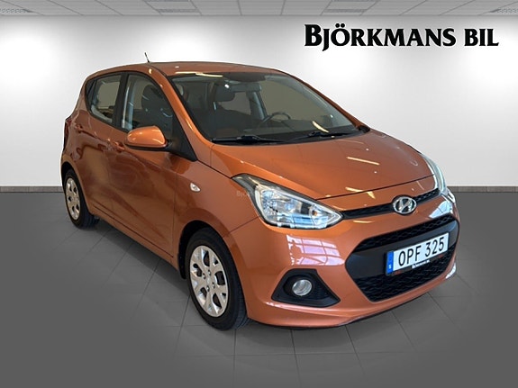 Hyundai i10 3 of 5