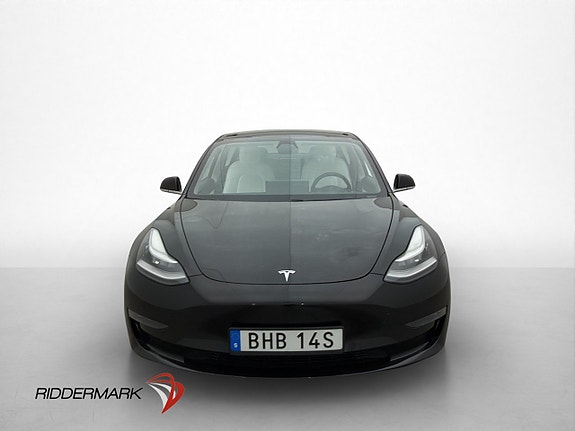 Tesla Model 3 3 of 5