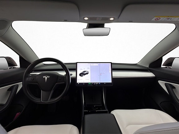 Tesla Model 3 18 of 30