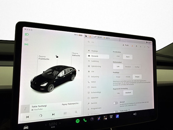 Tesla Model 3 24 of 30