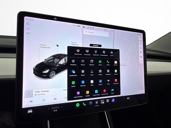 Tesla Model 3 22 of 30