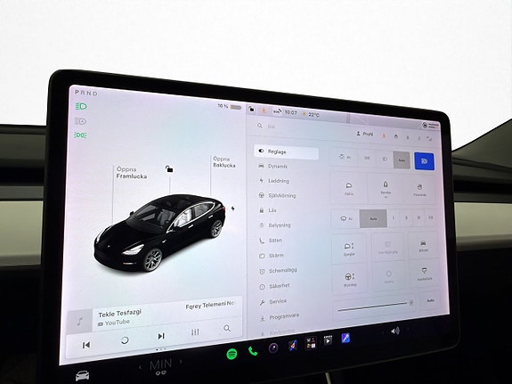 Tesla Model 3 23 of 30