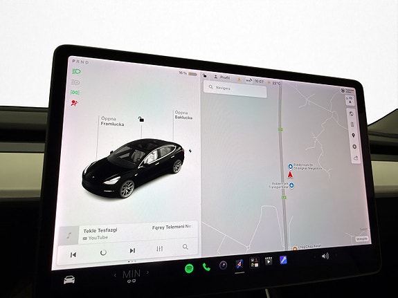 Tesla Model 3 20 of 30