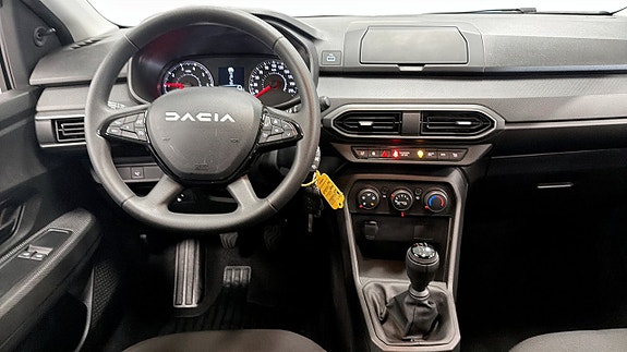Dacia Sandero 15 of 19