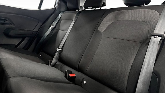 Dacia Sandero 11 of 19