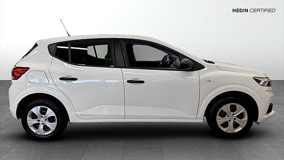 Dacia Sandero 4 of 5