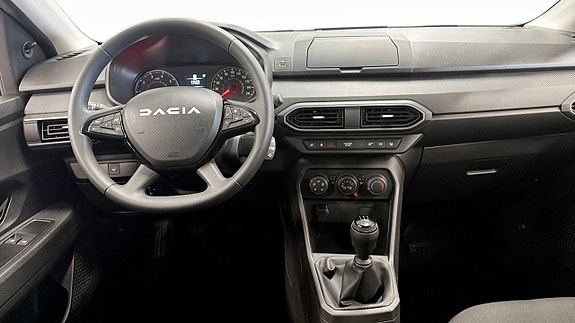 Dacia Sandero 15 of 18