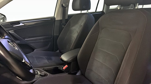 Volkswagen Tiguan 8 of 14