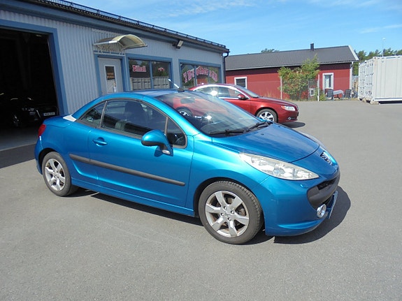 Peugeot 207 CC 7 of 16