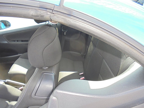 Peugeot 207 CC 10 of 16