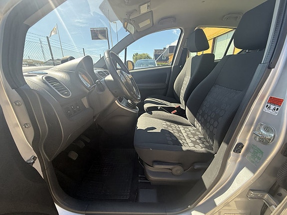 Suzuki Splash 11 of 13