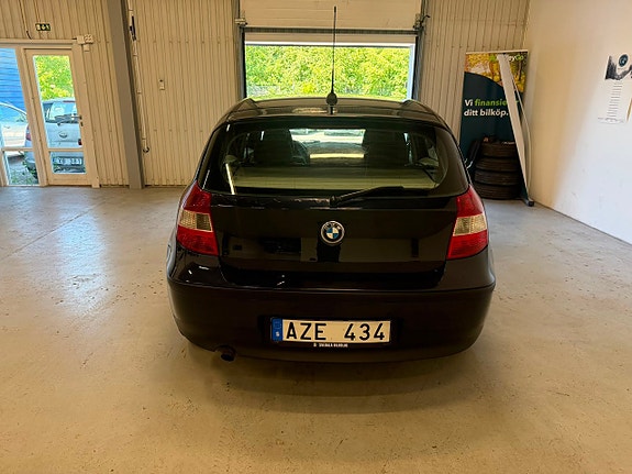 BMW 116i 5 of 5