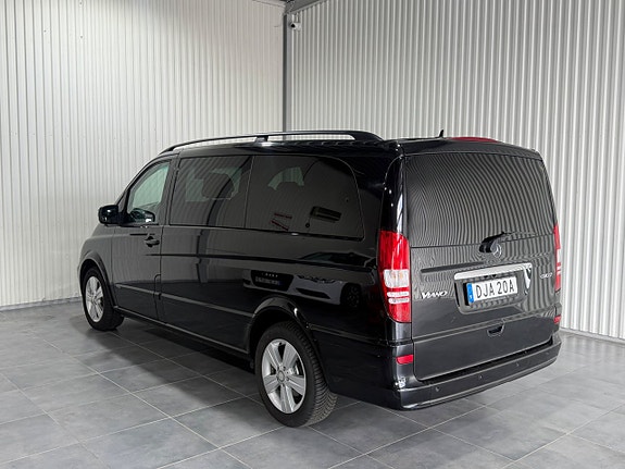 Mercedes-Benz Viano 5 of 5