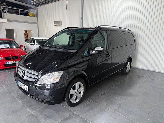 Mercedes-Benz Viano 4 of 5