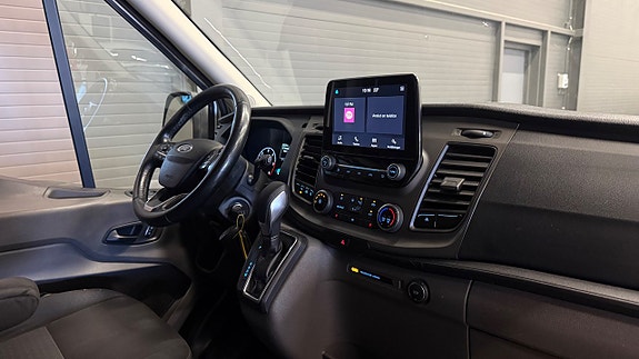Ford Transit 18 of 27