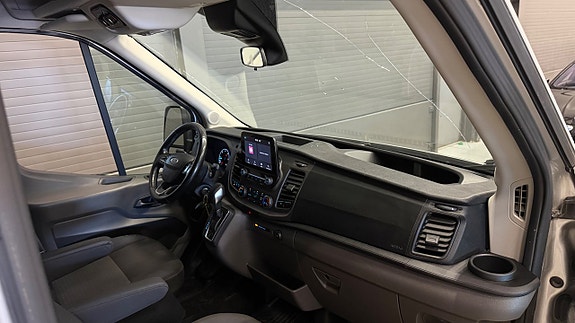 Ford Transit 17 of 27