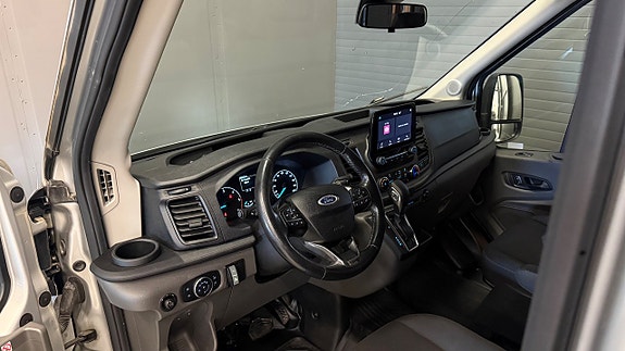 Ford Transit 11 of 27