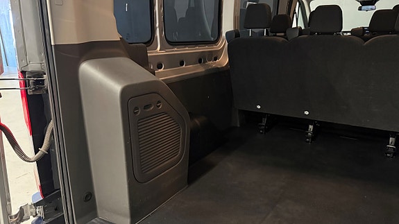 Ford Transit 26 of 27