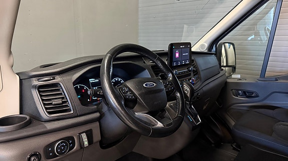 Ford Transit 12 of 27