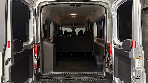Ford Transit 27 of 27