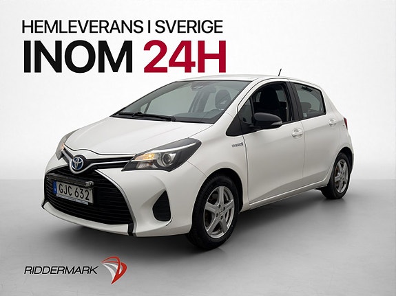 Toyota Yaris 3 of 5