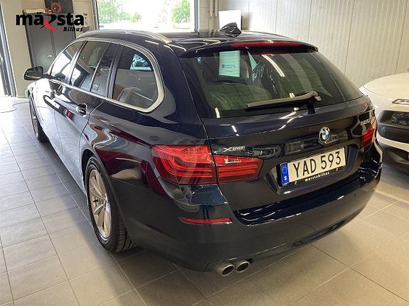 BMW 520 4 of 5