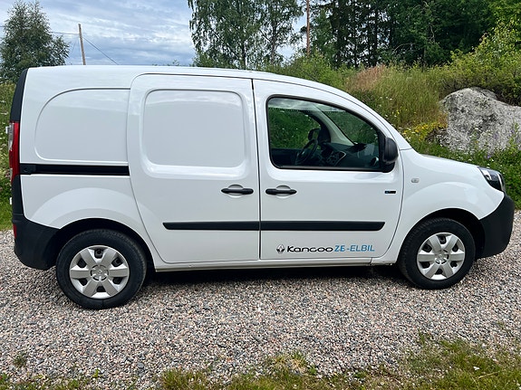 Renault Kangoo Express 8 of 12