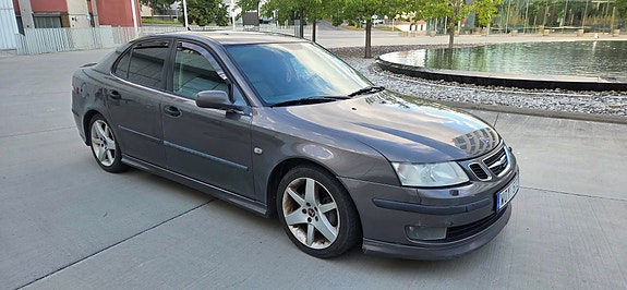 Saab 9-3 2 of 5
