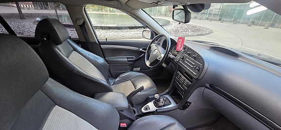 Saab 9-3 5 of 5