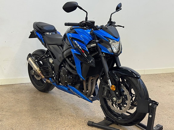 Suzuki GSX-S 750 | SC Project | R&G | ABS | 114hk 2 of 5