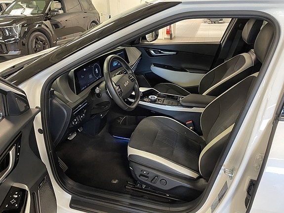 Kia EV6 15 of 24