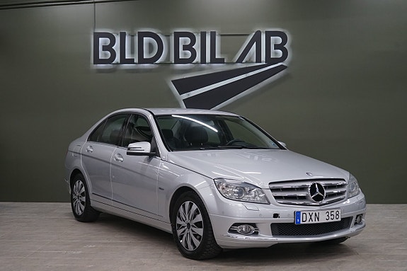 Mercedes-Benz C220