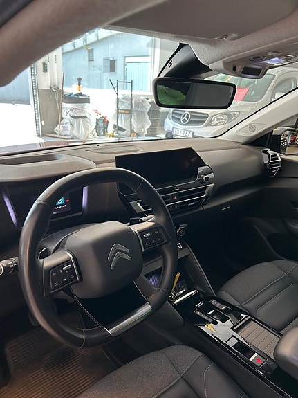 Citroen C4 6 of 7