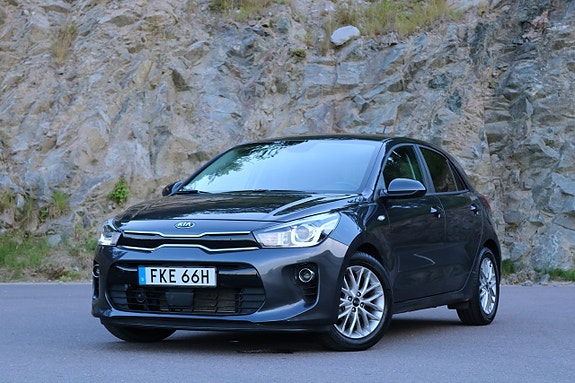 Kia Rio 7 of 20