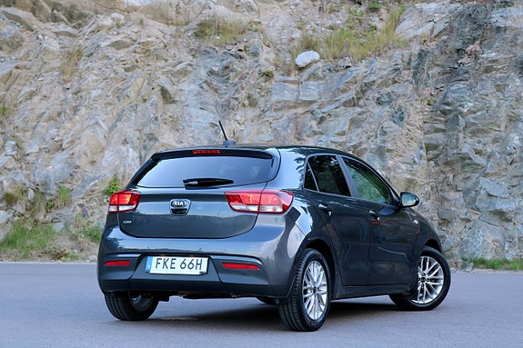 Kia Rio 5 of 20