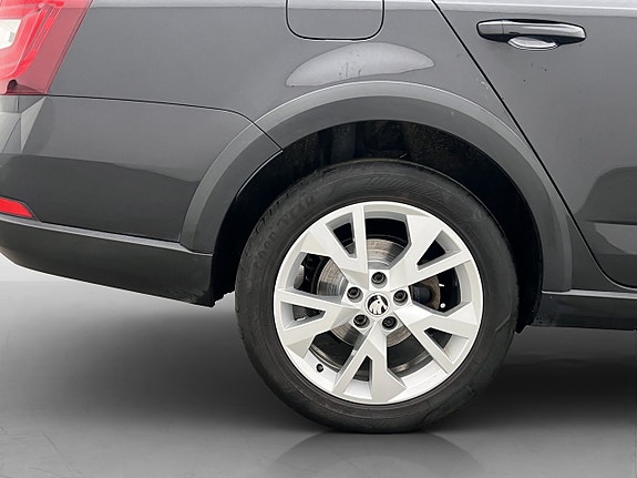 Skoda Octavia Scout 30 of 30