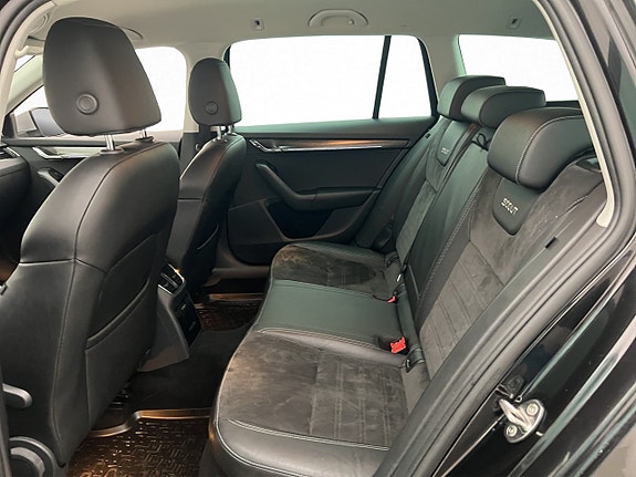 Skoda Octavia Scout 16 of 30