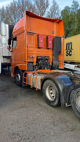 DAF DAF FTS XF460Z 2 of 5