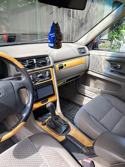 Volvo S70 6 of 9