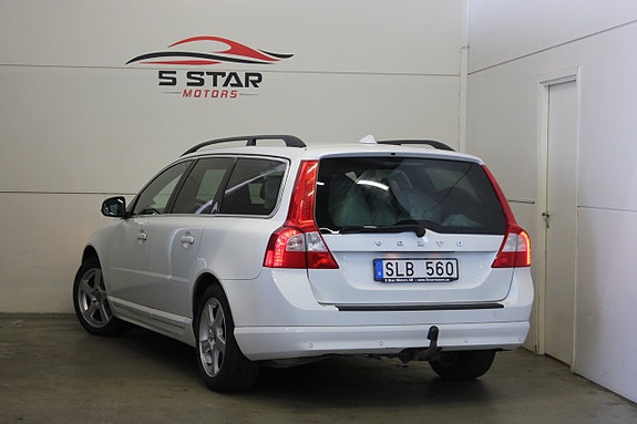 Volvo V70 7 of 16